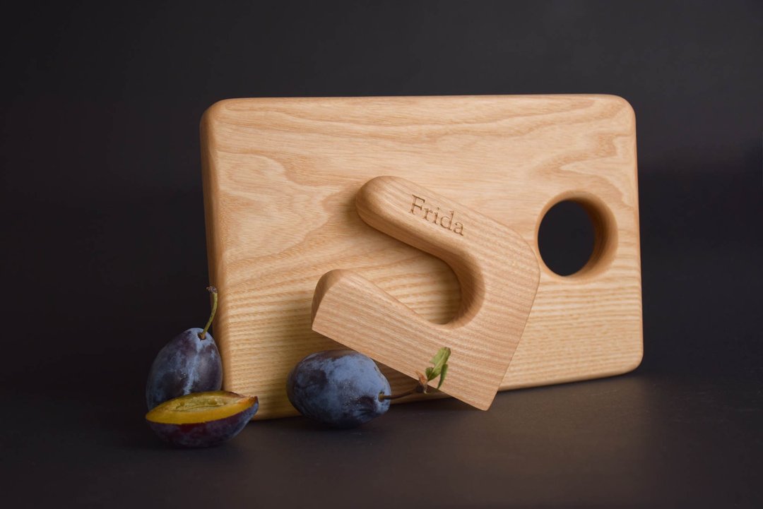 Montessori Wooden Knife and Board for Kids Ash - 玩具/玩偶 - 木头 咖啡色