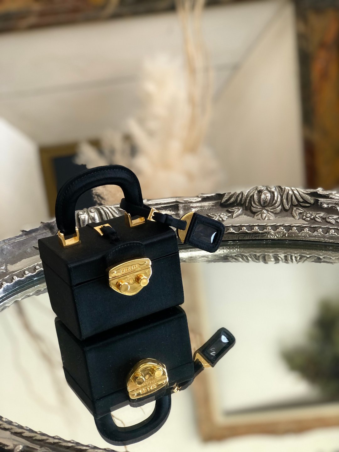 [Japan direct delivery name plate used package] PRADA Prada satin x leather jewelry box vanity bag handbag black vintage g6hibi - 化妆包/杂物包 - 其他材质 黑色