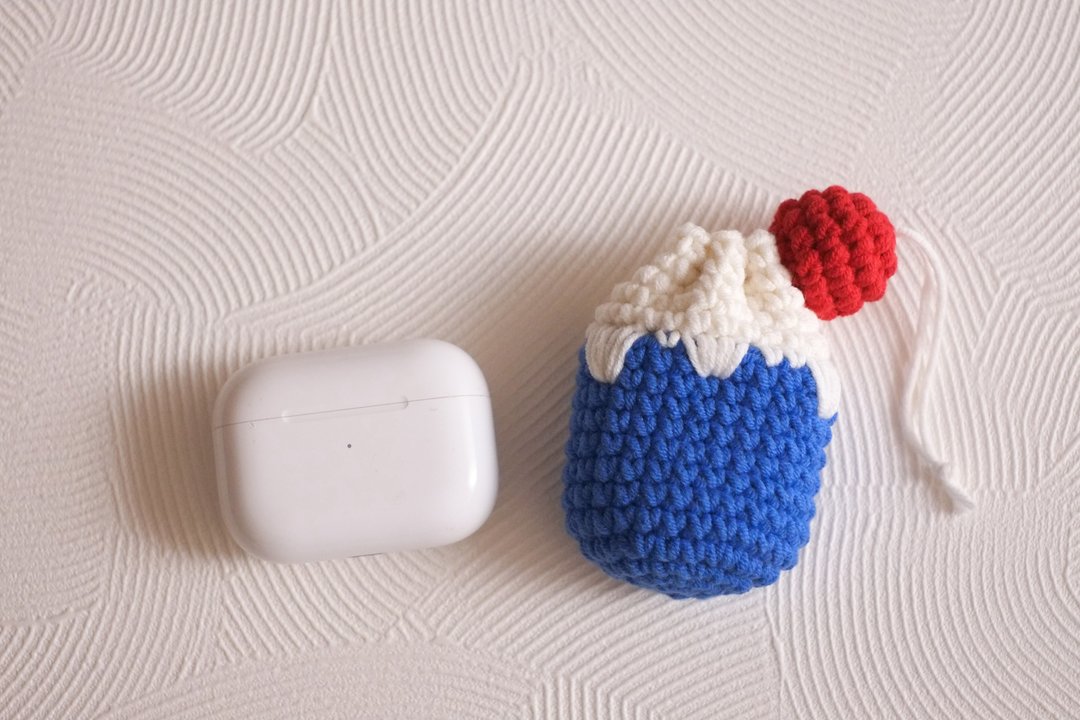 【毛线编织成品】富士山 AirPods 束口袋 - 耳机收纳 - 其他材质 蓝色