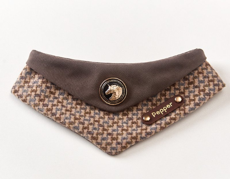 【手工三角巾】英伦马术/可定制名稱/羊毛宠物项圈围脖 - 其他 - 其他材质 咖啡色