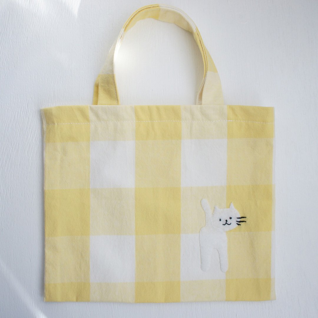 Ba-ba handmade A5 size carring bag with looking back シロ　No.A5B1 - 手提包/手提袋 - 棉 黄色