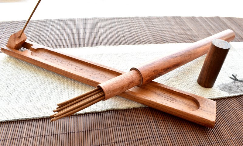 CYPRESS 肖楠线香10g搭花梨管 薰香 线香 - 香薰/精油/线香 - 木头 