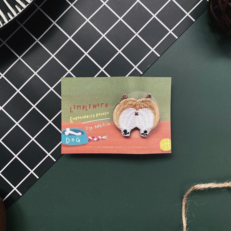 刺绣别针/烫贴 | 狗狗系列 | 柯基屁屁 | Littdlework - 徽章/别针 - 绣线 多色