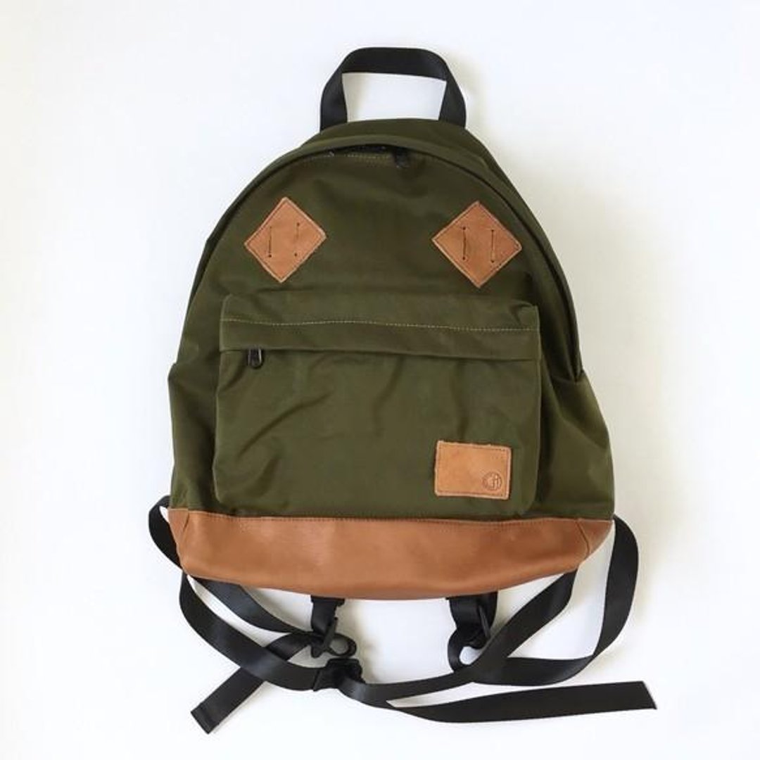 Classical backpack in cordura and natural shrink leather [Khaki] - 后背包/双肩包 - 真皮 卡其色
