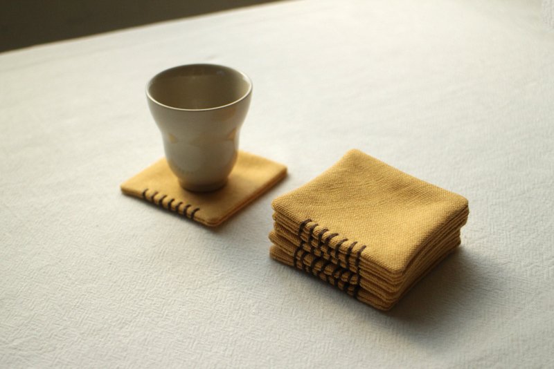 迷你刺绣杯垫 / 金菊 - 杯垫 - 棉．麻 橘色