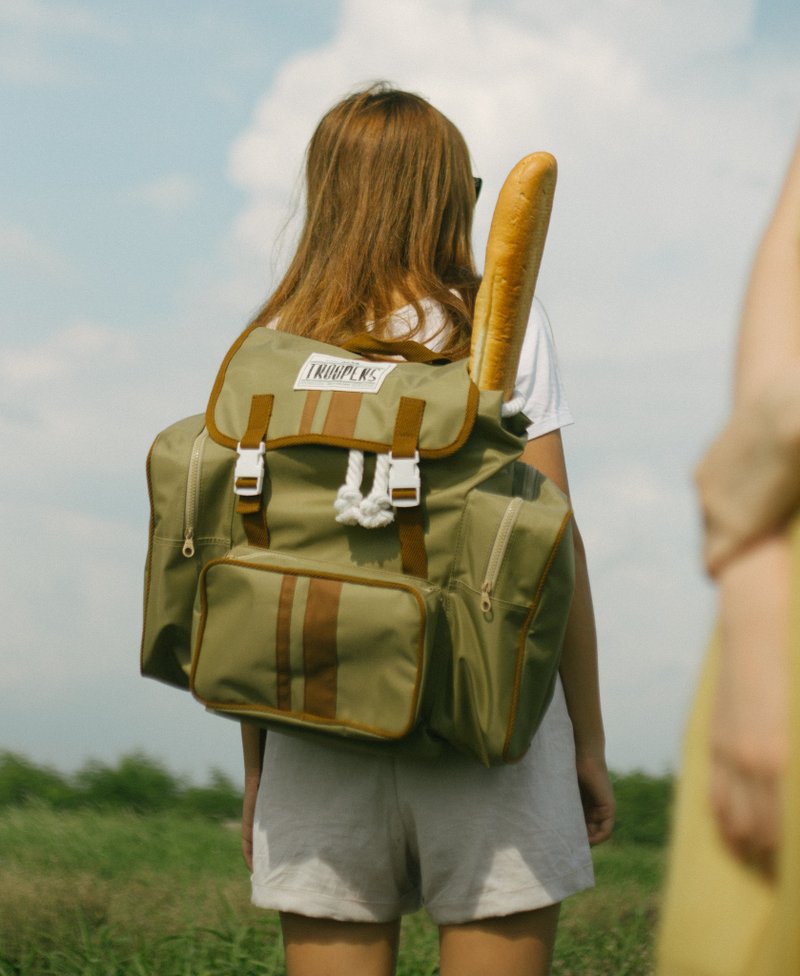 Troopers Stripe Plus Brown - 后背包/双肩包 - 尼龙 咖啡色