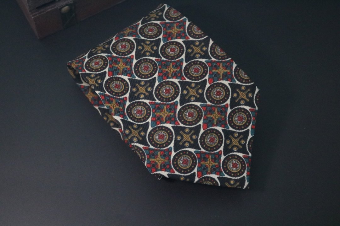 巴洛克花纹真丝领带休闲感十足礼盒装tie - 领带/领带夹 - 丝．绢 多色