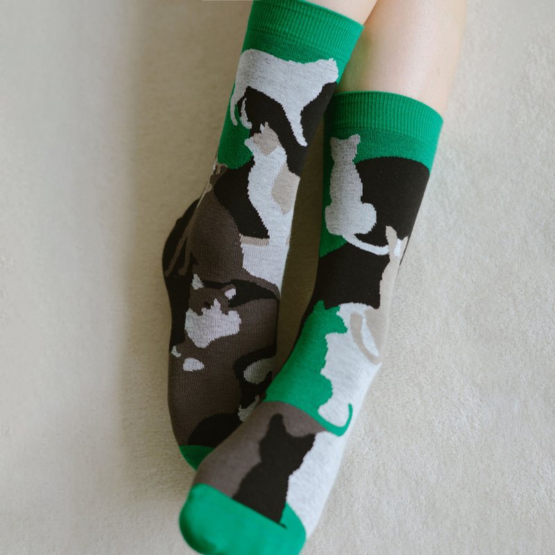 MOC008 My Cat 我的爱猫不对称有机棉袜 - 袜子 - 棉．麻 绿色