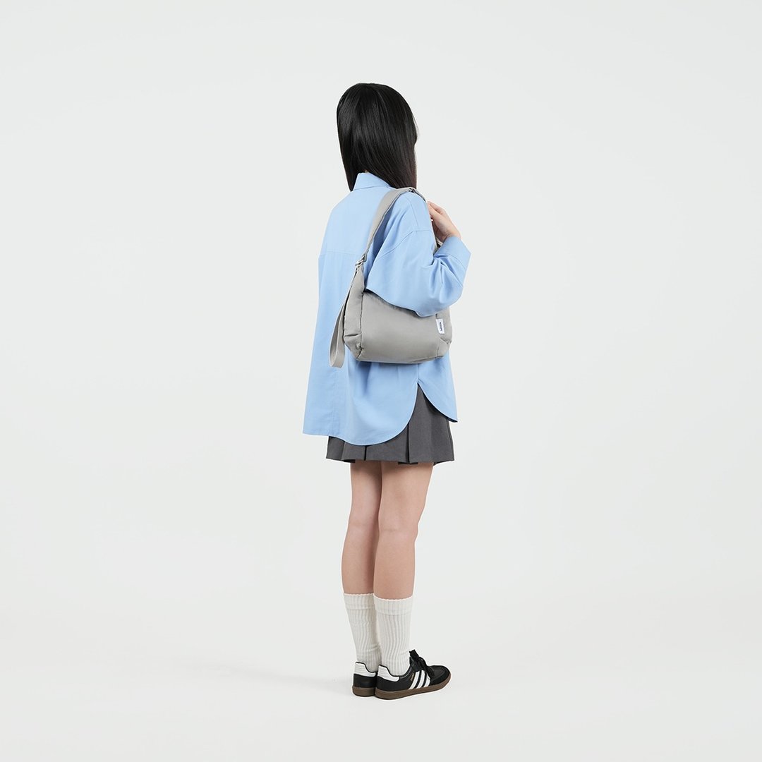【SS26 全新 Wander 系列】MILO 日常斜背包 侧背包 小号 (中性灰) - 侧背包/斜挎包 - 环保材料 灰色