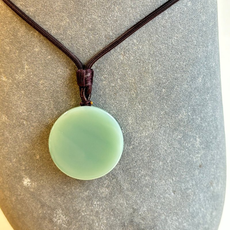 翱翔 - 隽永玉光系列 - 台湾设计雕刻之翠玉项链 - 项链 - 玉石 绿色