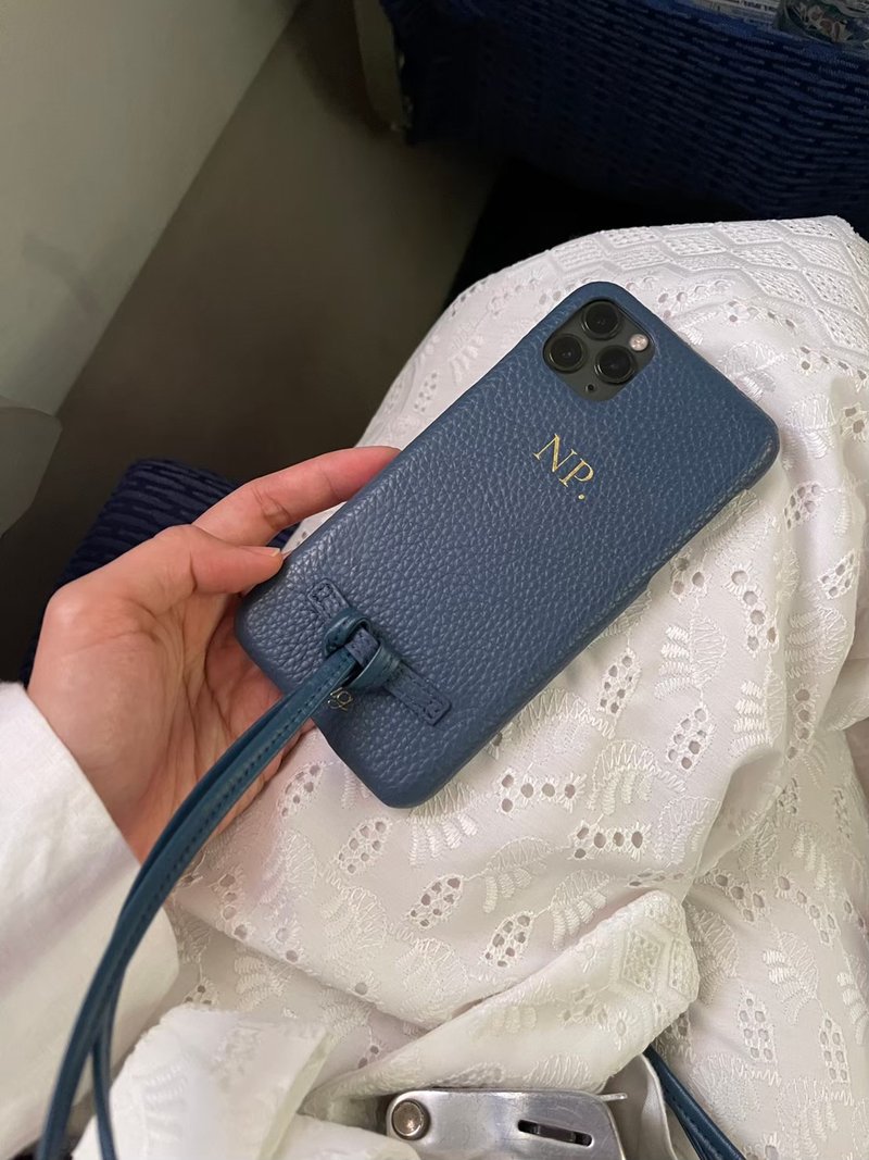 Genuine Leather Case with Detachable Sling - Coral Pink - 手机壳/手机套 - 真皮 蓝色