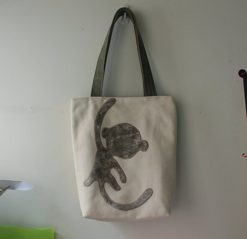 [布布抱抱] 米色帆布手提 / 肩背包包>猴子 - 侧背包/斜挎包 - 棉．麻 白色