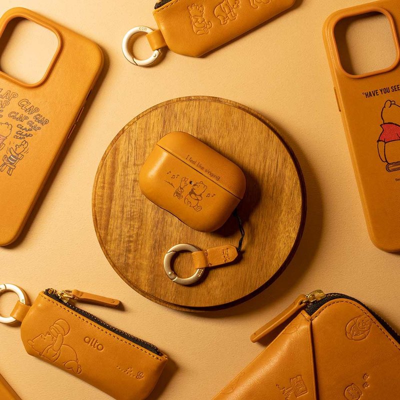 【绝版特惠】迪士尼系列 - AirPods 皮革保护套 - 维尼想唱歌 - 耳机收纳 - 真皮 咖啡色