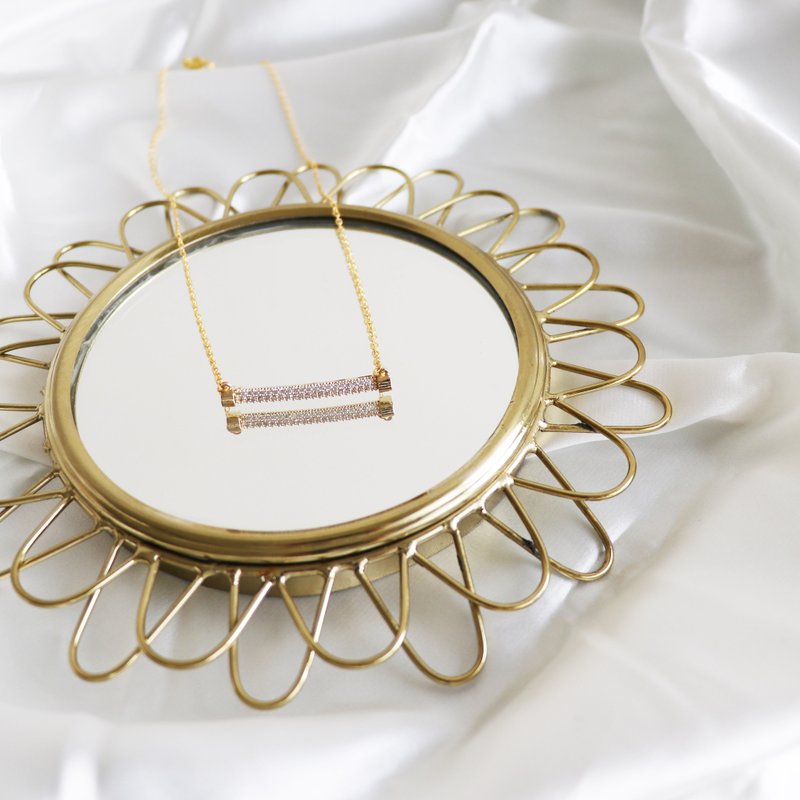 细致锆石闪耀黄铜项链 - 项链 - 其他金属 金色