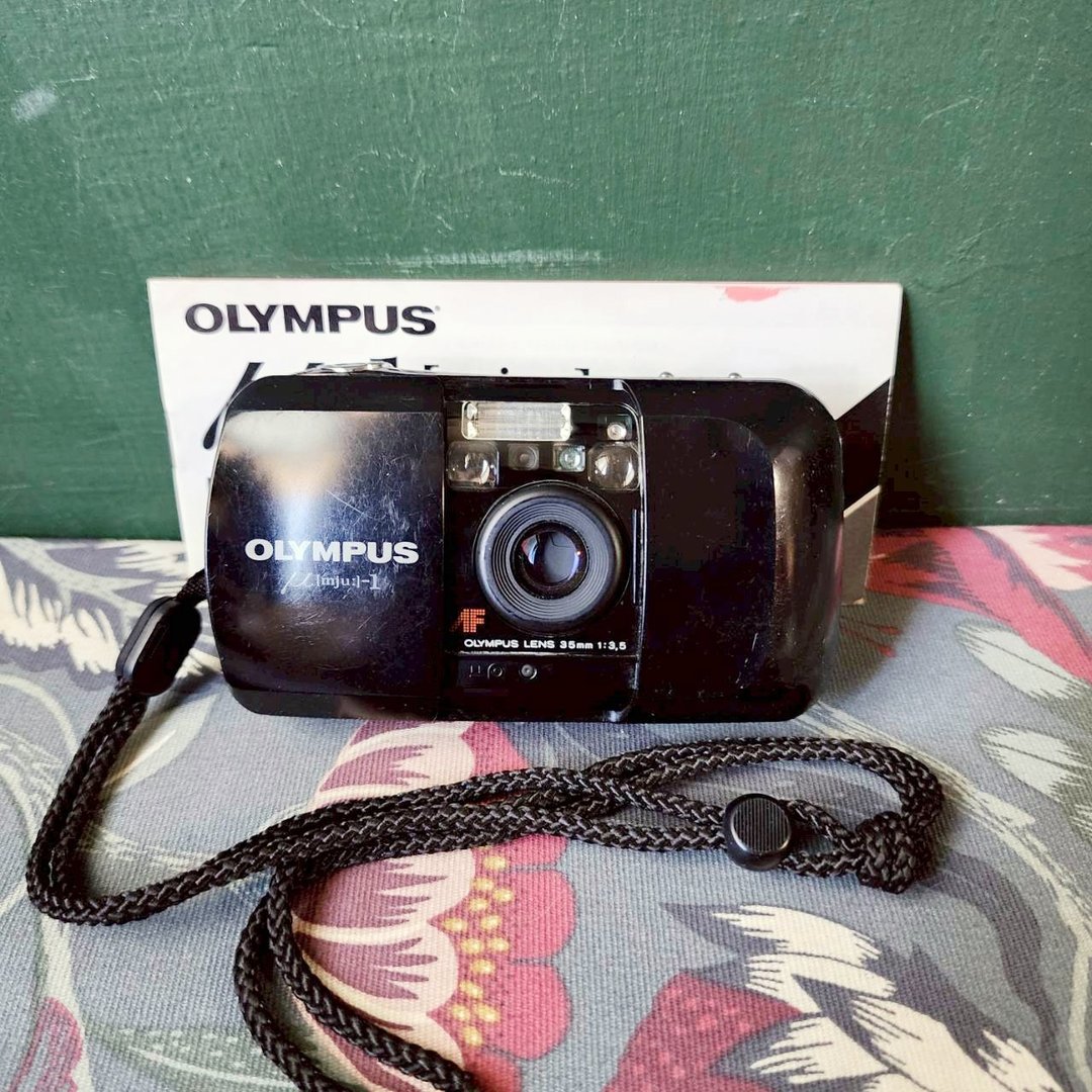 专业相机店 Olympus MJU I 35mm F3.5 黑喵万 底片傻瓜相机 - 相机 - 其他金属 黑色