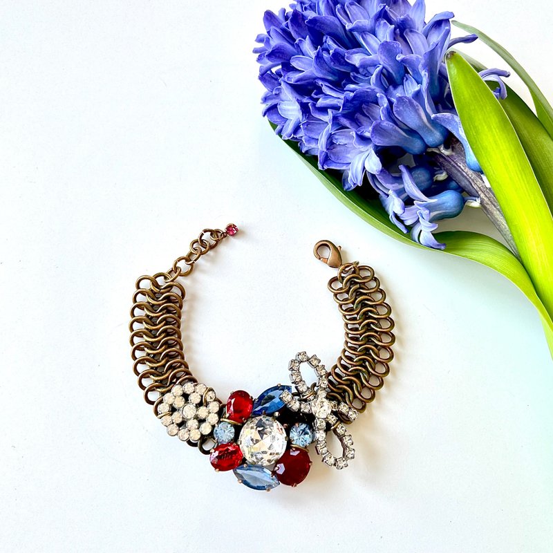 Bohemian Glass & Chain Maille Bracelet | Blue - 手链/手环 - 其他金属 多色