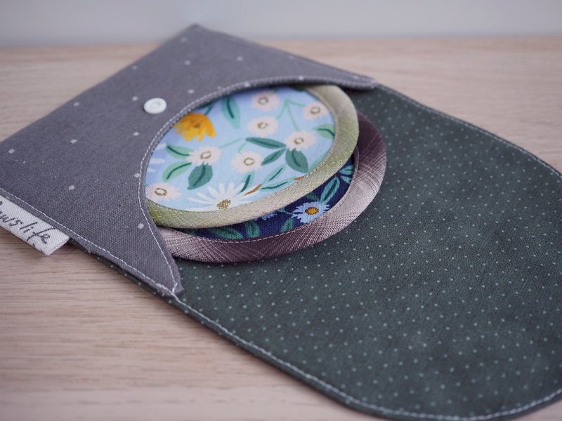 来一杯暖时光 - 手作滚边杯垫 - 手绘风格印花布 - 最气质入厝礼 - 杯垫 - 棉．麻 多色