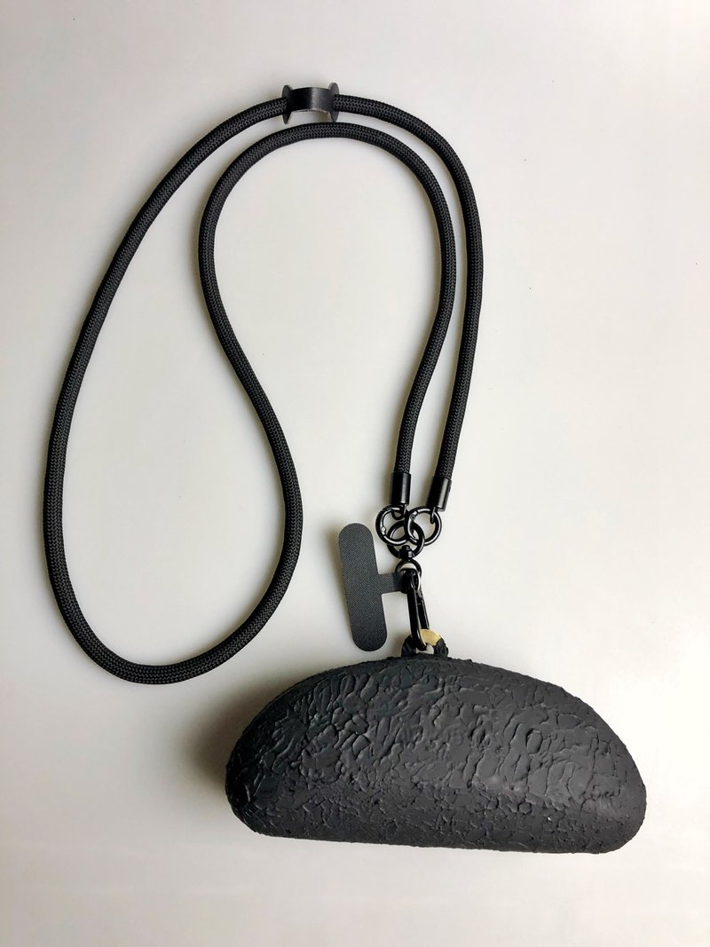 单背式肌理眼镜包 - 眼镜盒/眼镜布 - 其他材质 黑色