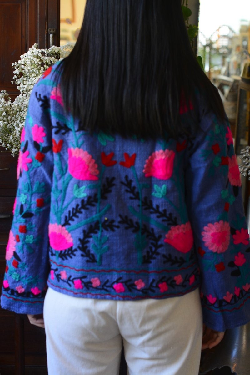 Suzani苏札尼手工刺绣纯棉宽袖外套 - 雨夜花 - 女装休闲/机能外套 - 棉．麻 多色