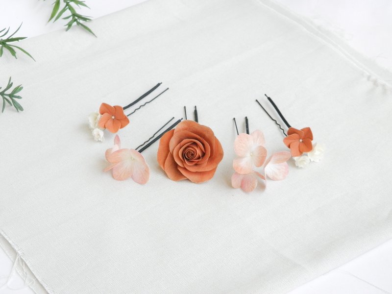 Terracotta wedding hair pins Flowers bridal hair piece - 发饰 - 其他材质 橘色