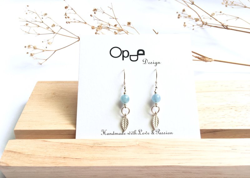 Ops Aquamarine Blue  Silver earrings-海蓝宝/羽毛/手工/耳环/ - 耳环/耳夹 - 宝石 蓝色