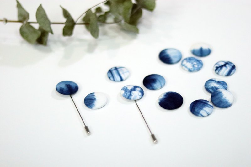 蓝染一字胸针 别针 心口针 一字针 首饰 - 胸针 - 其他金属 蓝色