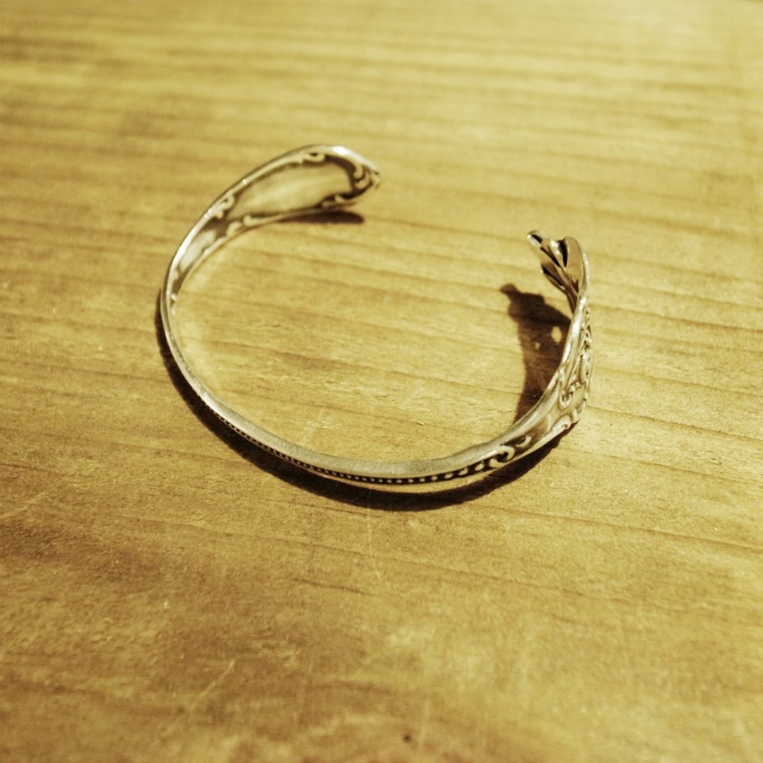 Fashionable antique Silver fork remake bangle_058 It is also recommended as a one-of-a-kind ladies' gift. - 手链/手环 - 纯银 银色