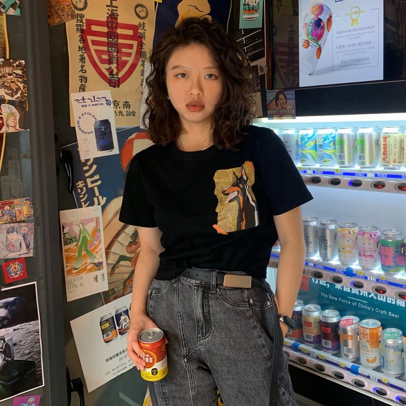 原创杜宾犬印花黑色T恤 - 女装 T 恤 - 棉．麻 黑色