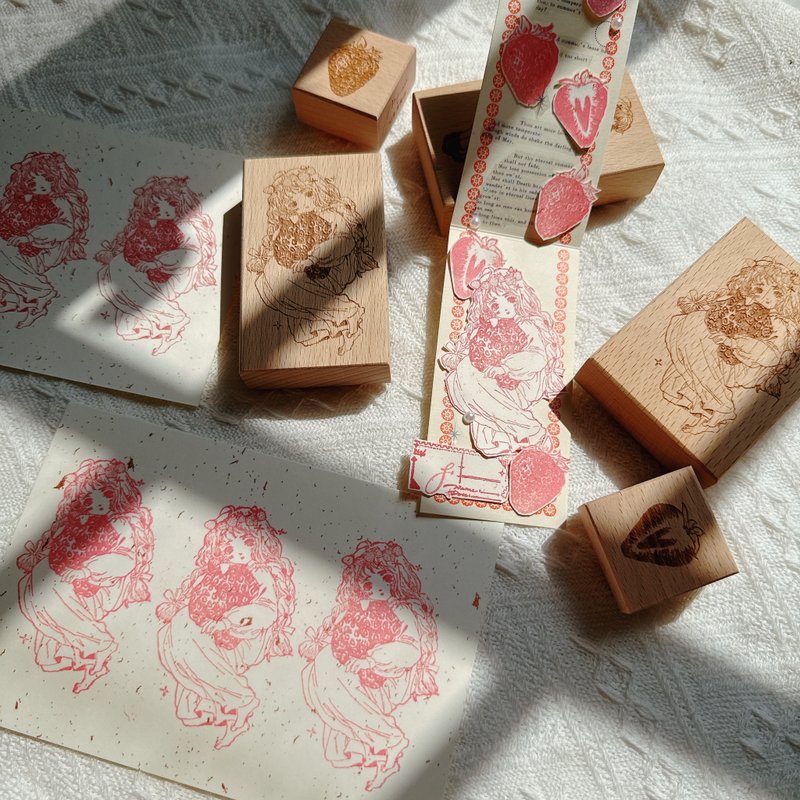 草莓女孩 木質手帳印章 - 印章/印台 - 木头 卡其色