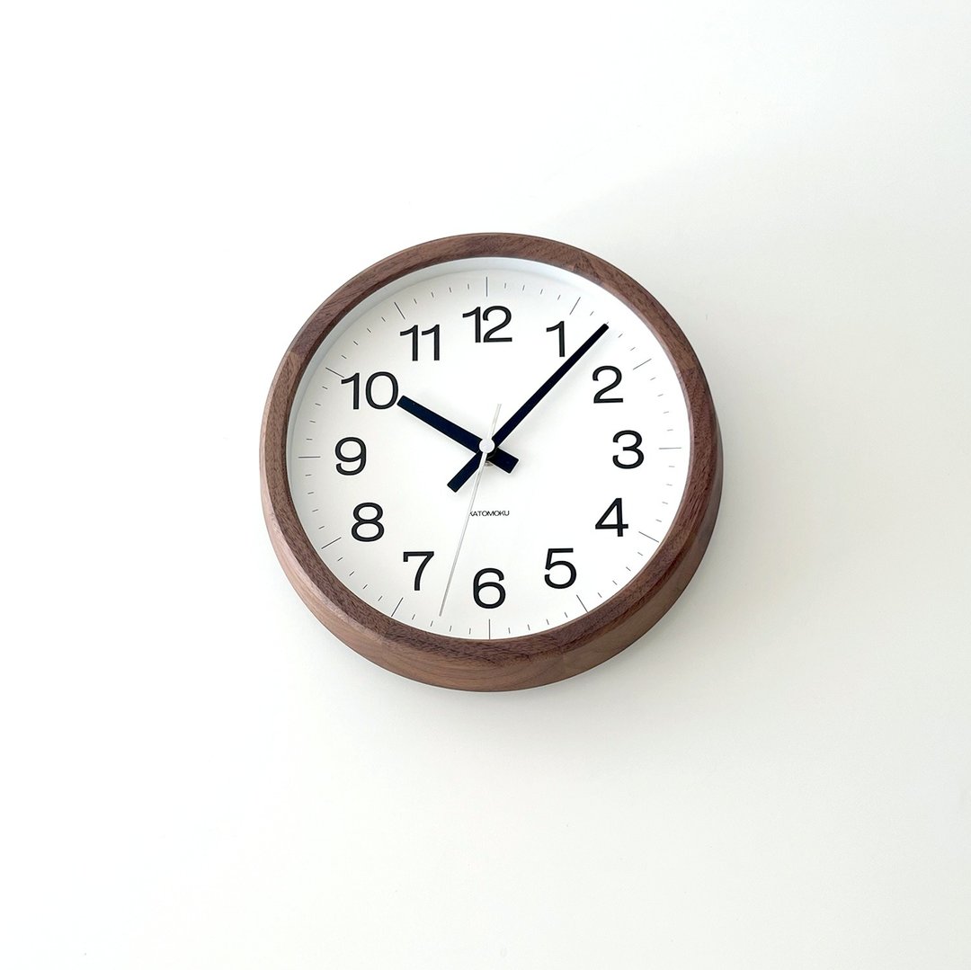 KATOMOKU muku clock 16 S尺寸 核桃 (km-108WA) 挂钟 日本制造 - 时钟/闹钟 - 木头 咖啡色