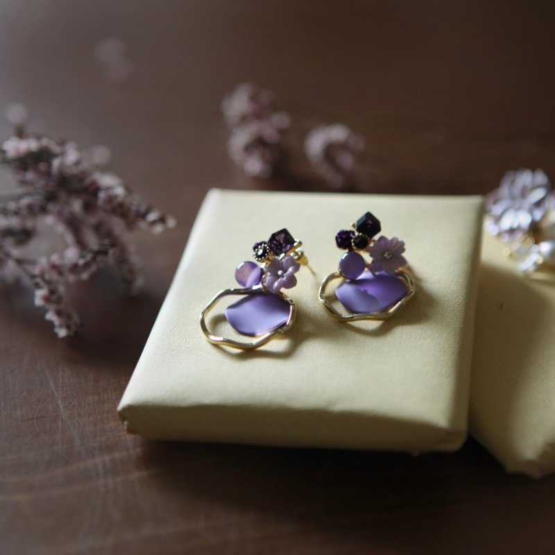 莫内睡莲 - 耳环/耳夹 - 其他金属 紫色