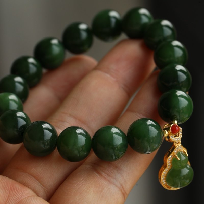 12mm天然和田玉 /和阗玉-菠菜绿碧玉. 碧玉葫芦设计单圈手串 - 手链/手环 - 玉石 绿色