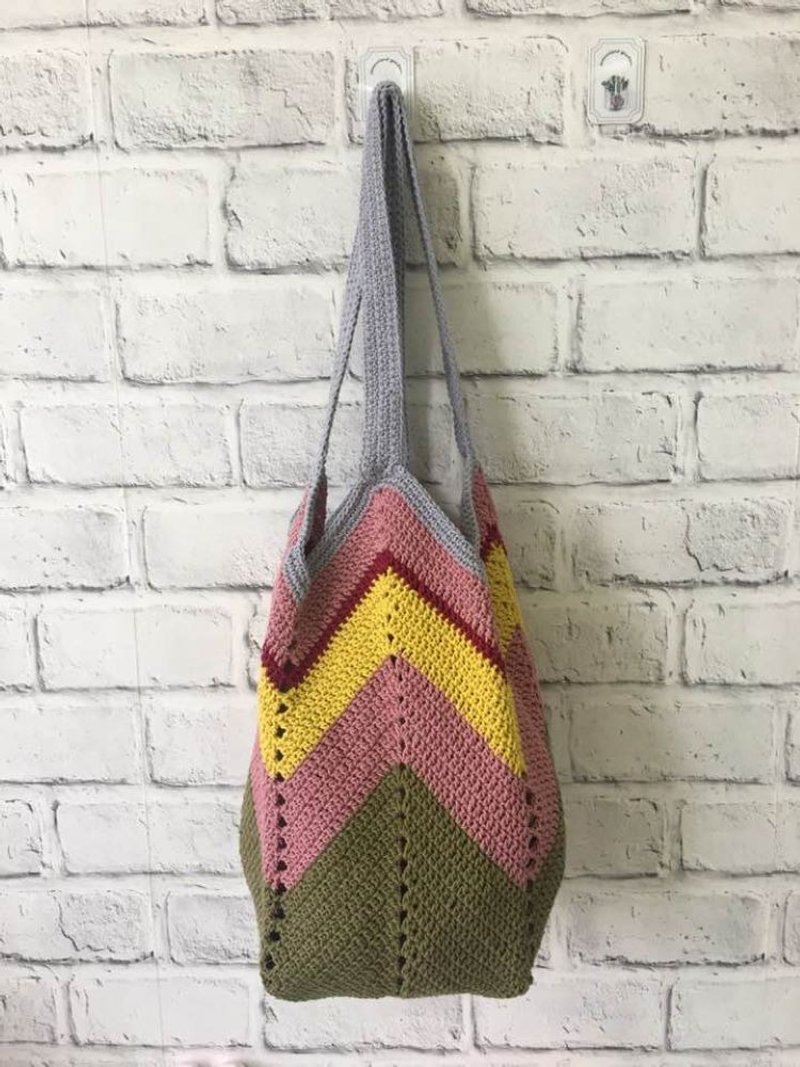 手作纯棉配色大容量编织包/肩背包/购物袋/渡假包~复古配色 - 侧背包/斜挎包 - 棉．麻 