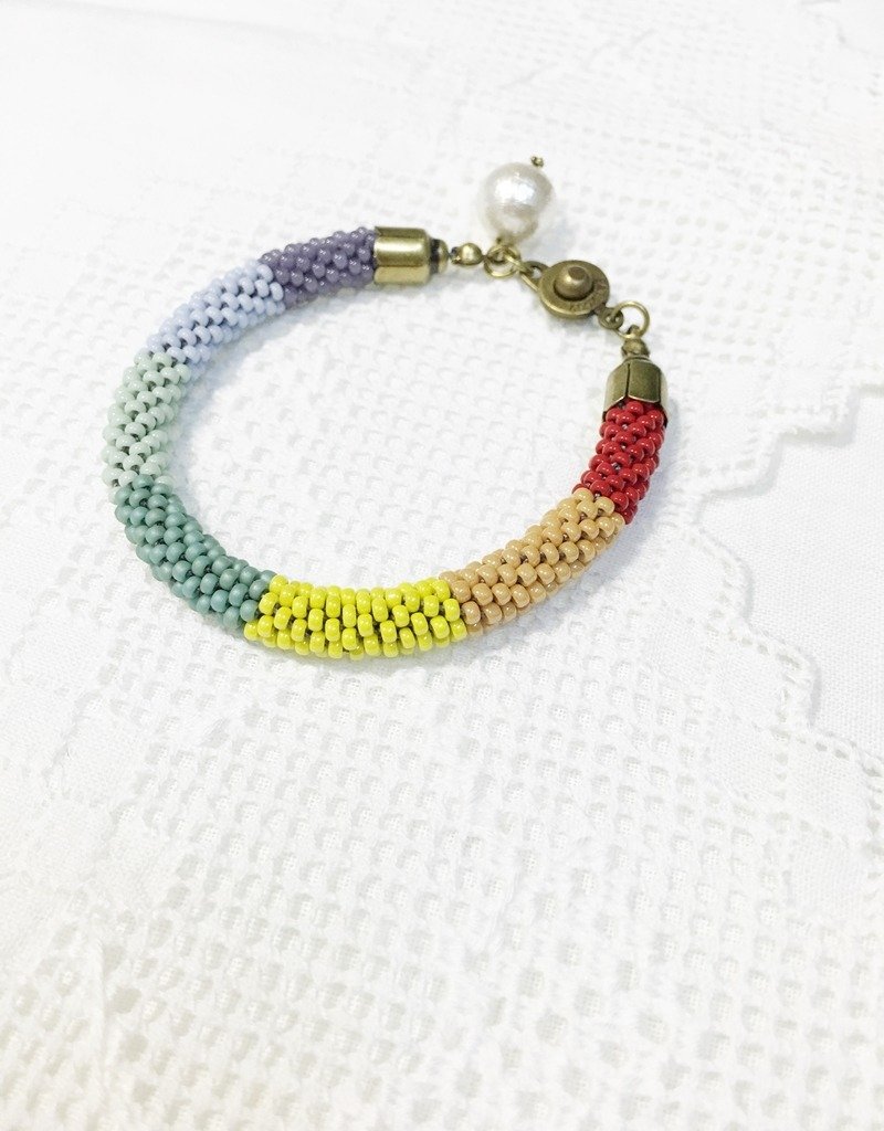 CandiiJewelry_Summer Rainbow Crochet Bracelet - 手链/手环 - 其他材质 多色