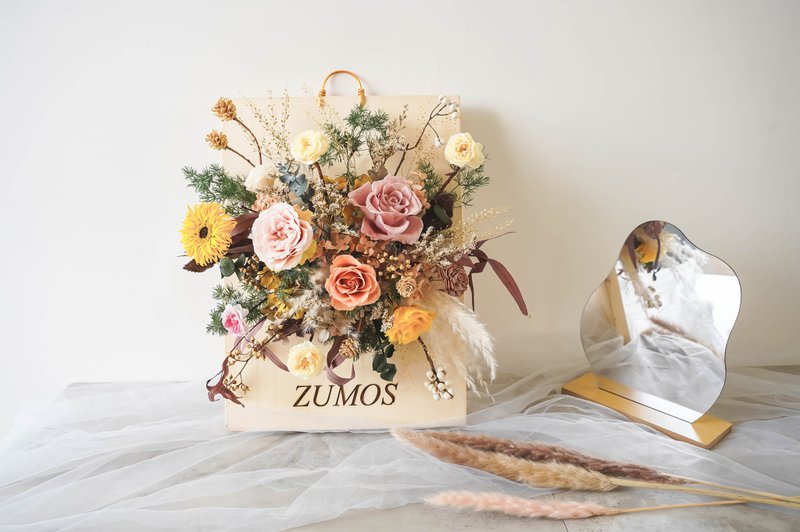 【竒植花物】定制化雷雕干燥花版 干燥花礼 生日礼物 情人礼 - 画框/相框 - 植物．花 