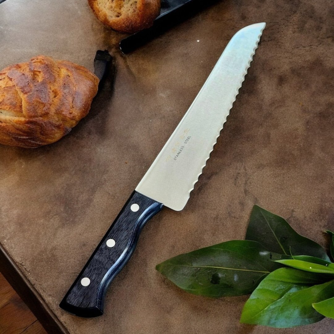 STAINLESS BREAD KNIFE 21CM. PAKKA HANDLLE - 菜刀/刀架 - 其他金属 灰色