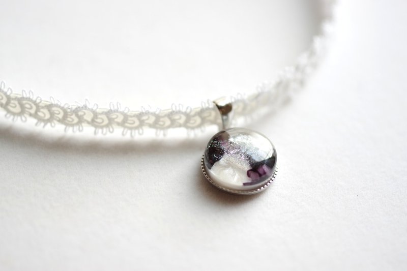 树脂艺术 方形吊坠・夜色深处 - 项链 - 树脂 黑色