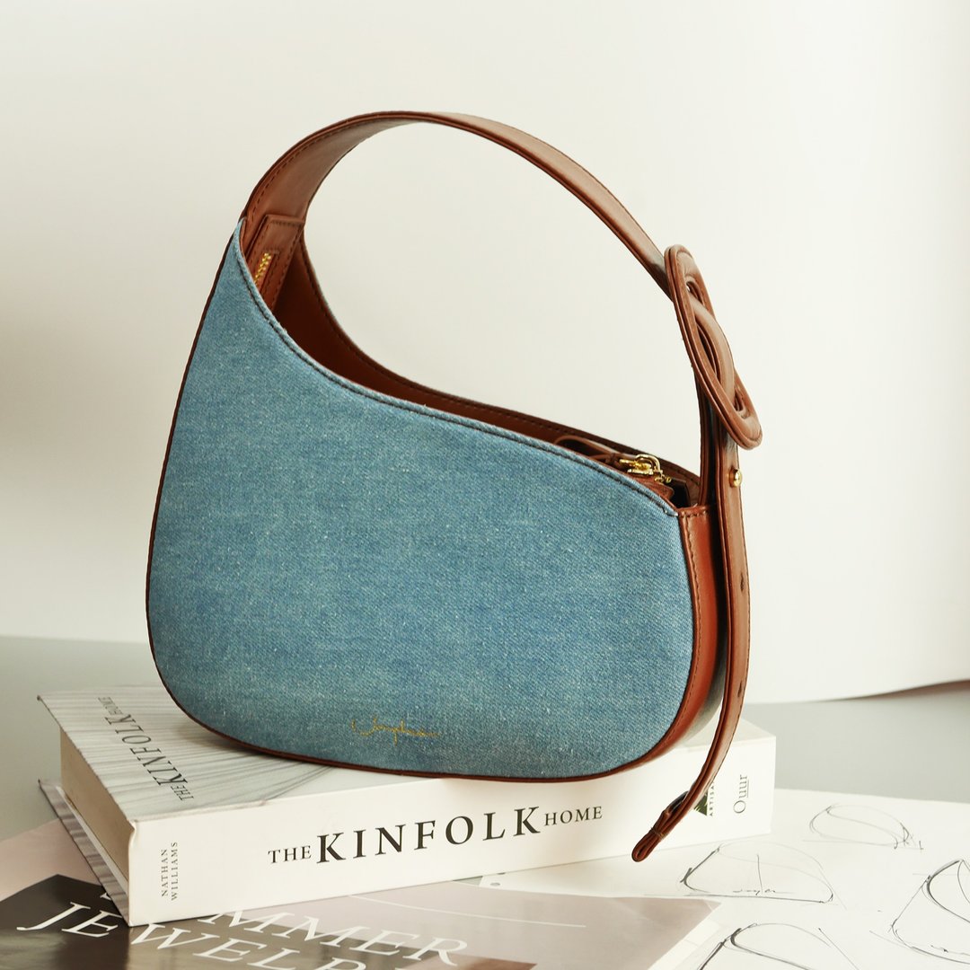 半月包 KissMe Shoulder Bag - Denim Jeans 牛仔裤 - 手提包/手提袋 - 真皮 蓝色