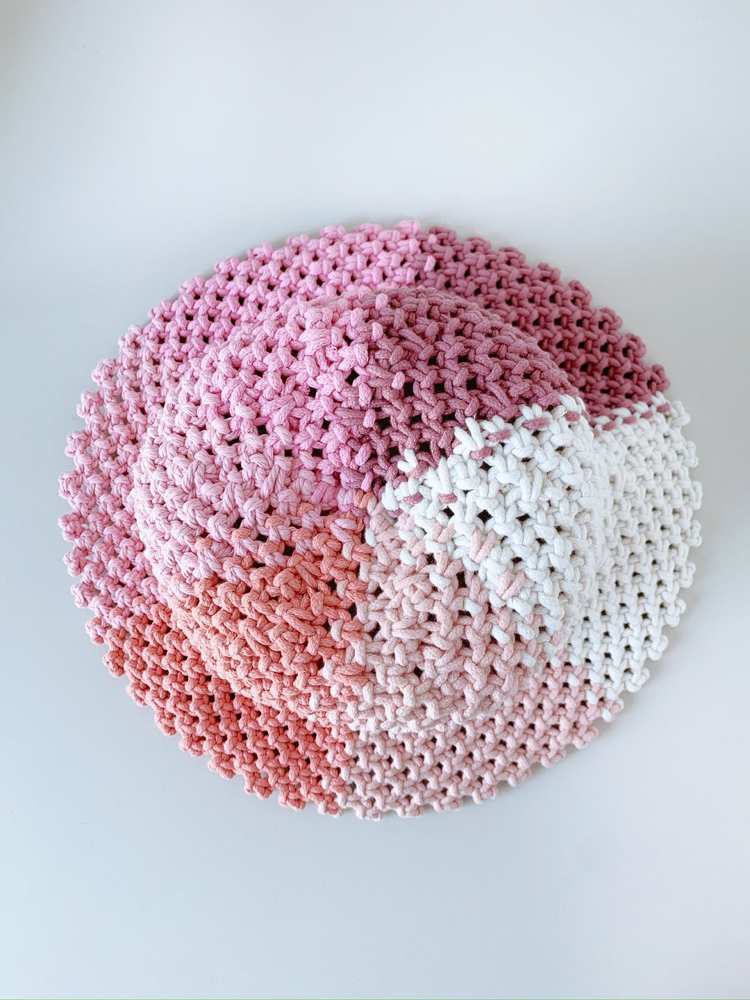手工编织macrame 粉色帽子 - 帽子 - 棉 多色