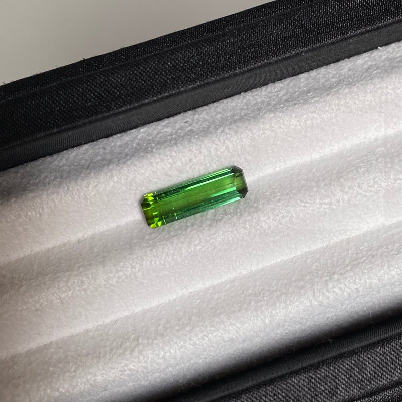 【裸石】碧玺 Tourmaline LT35 - 项链 - 宝石 绿色