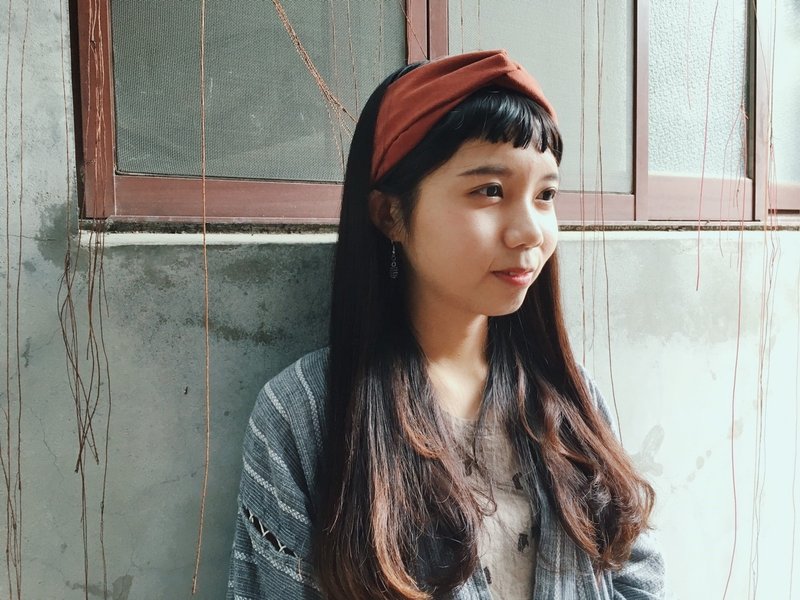 手作交叉麂皮发带 / 砖红色 - 发饰 - 棉．麻 红色