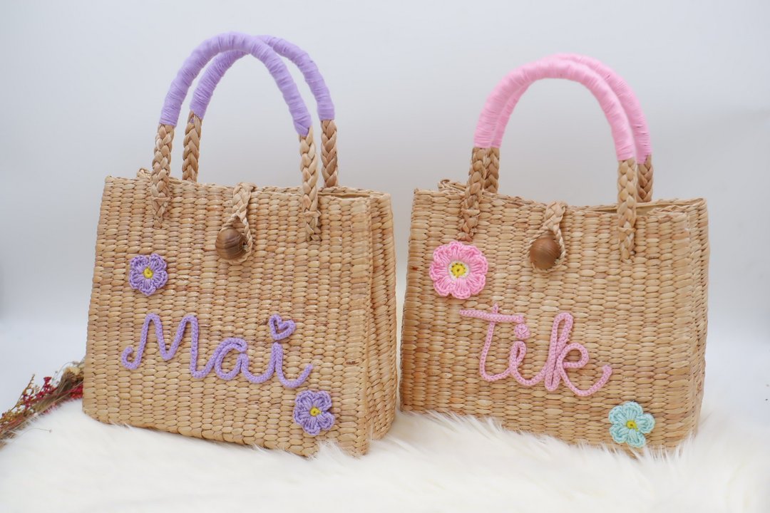 Straw tote bag 稻草手提袋 草編包 - 手提包/手提袋 - 植物．花 