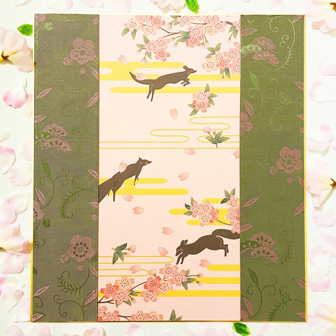 Sakura blizzard and fox vertical spring decoration Shikishi Sakura cloud pine plum Japanese pattern spring illustration hanging scroll cloth fox's wedding fox face - 海报/装饰画/版画 - 纸 粉红色