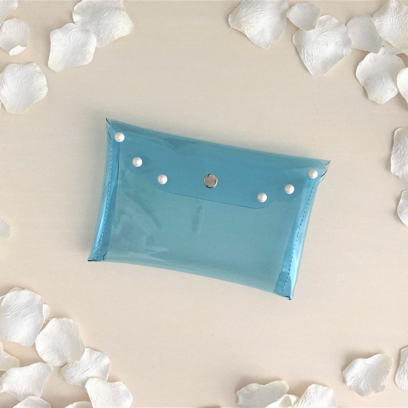 PVC scalar stud flat pouch light blue - 化妆包/杂物包 - 其他材质 蓝色
