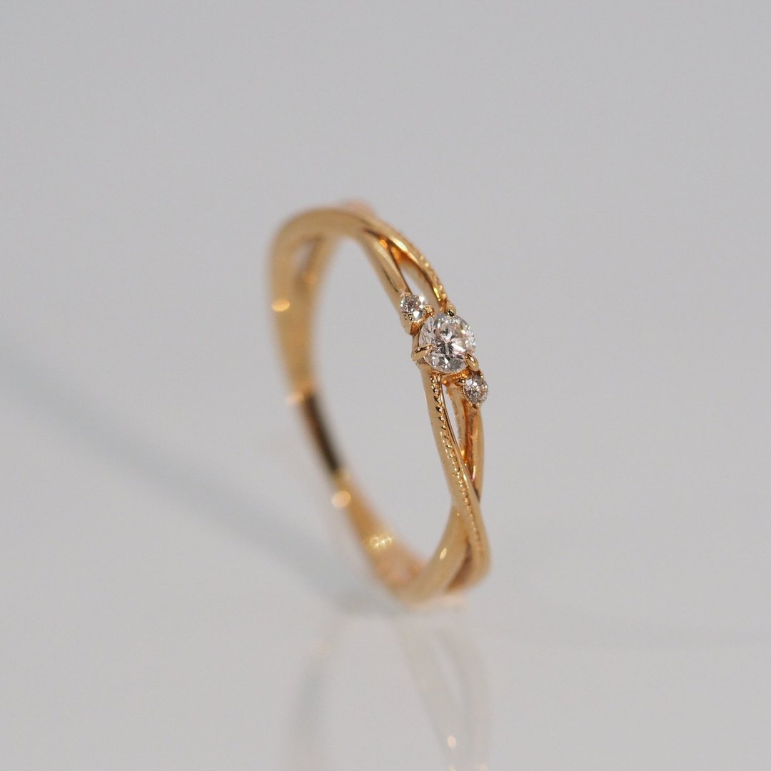 18K 金宇宙钻石戒指 The Universe Diamond Ring - 戒指 - 贵金属 