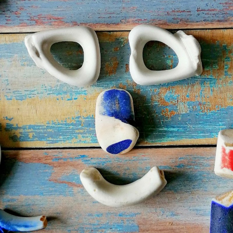 Sea pottery handles 破碎的陶器 Sea Pottery/Broken mosaic tiles/Broken Porcelain 老瓷器 - 其他 - 陶 蓝色