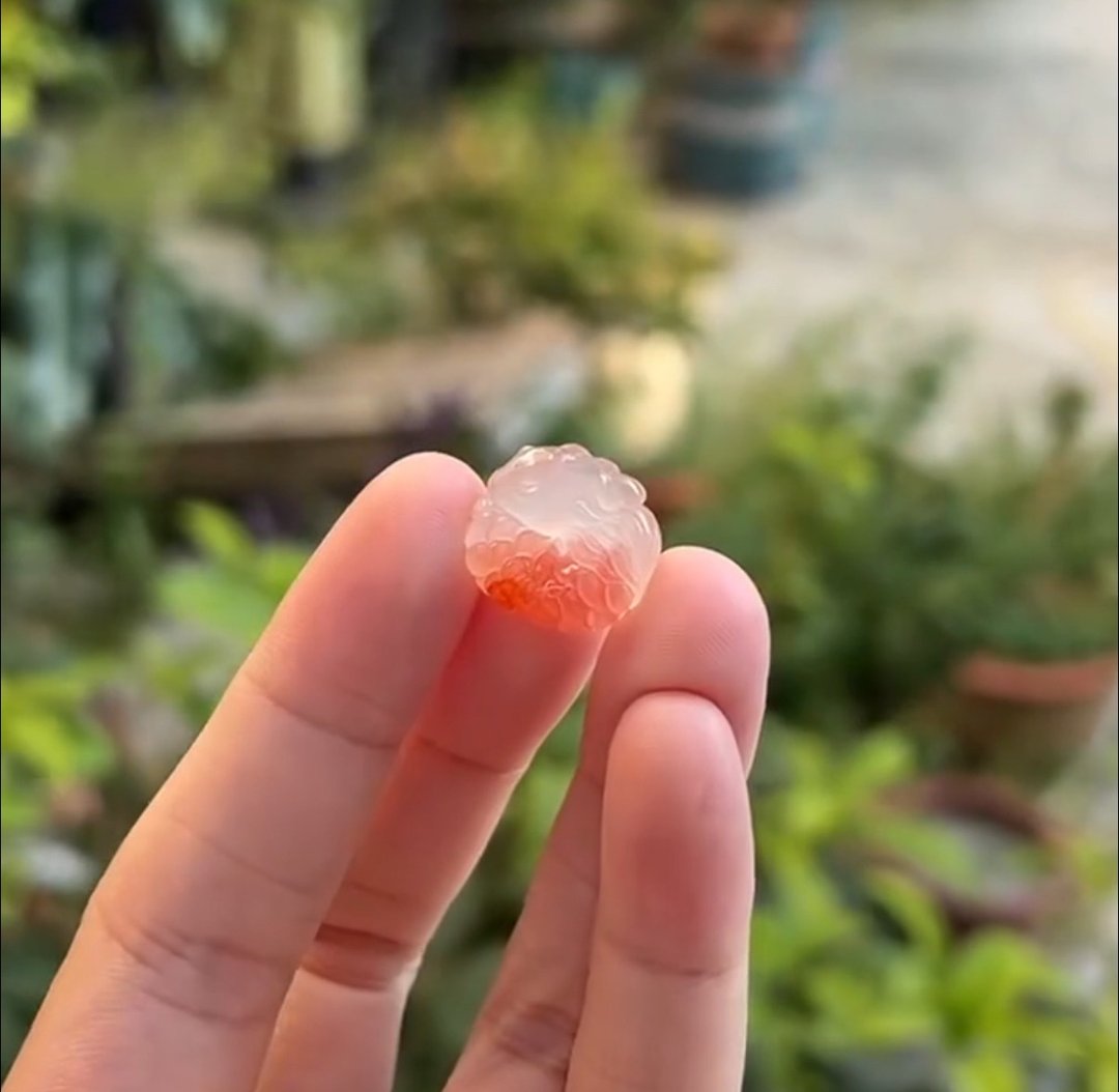 原创手工雕刻天然南红小龙 - 摆饰 - 玉石 红色