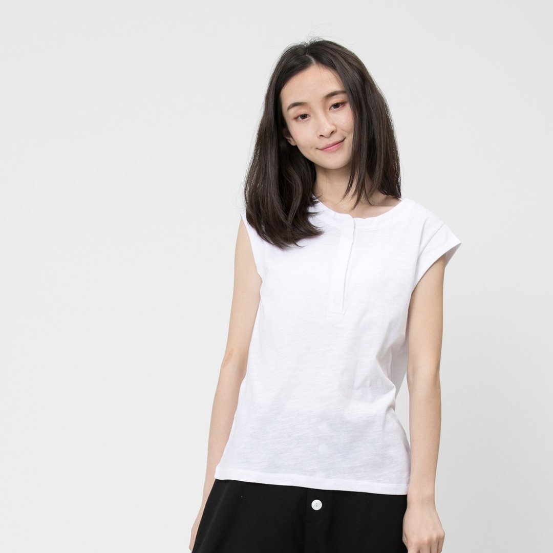 竹节棉半襟小盖袖上衣/白 - 女装上衣 - 棉 白色