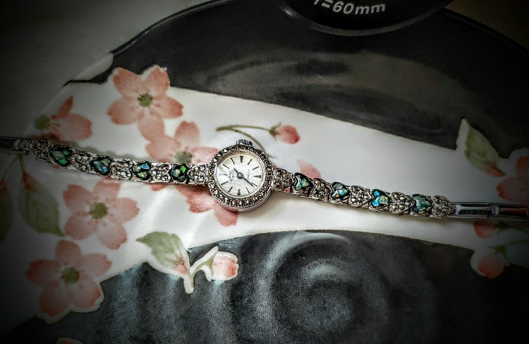 1960年代 INCABLOC OPAL 防震型手上链机械表 - 女表 - 半宝石 