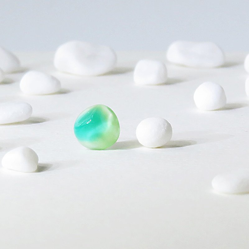 Island系列 玻璃耳环 耳夹 单只 三角 透明 绿色 - 耳环/耳夹 - 玻璃 绿色